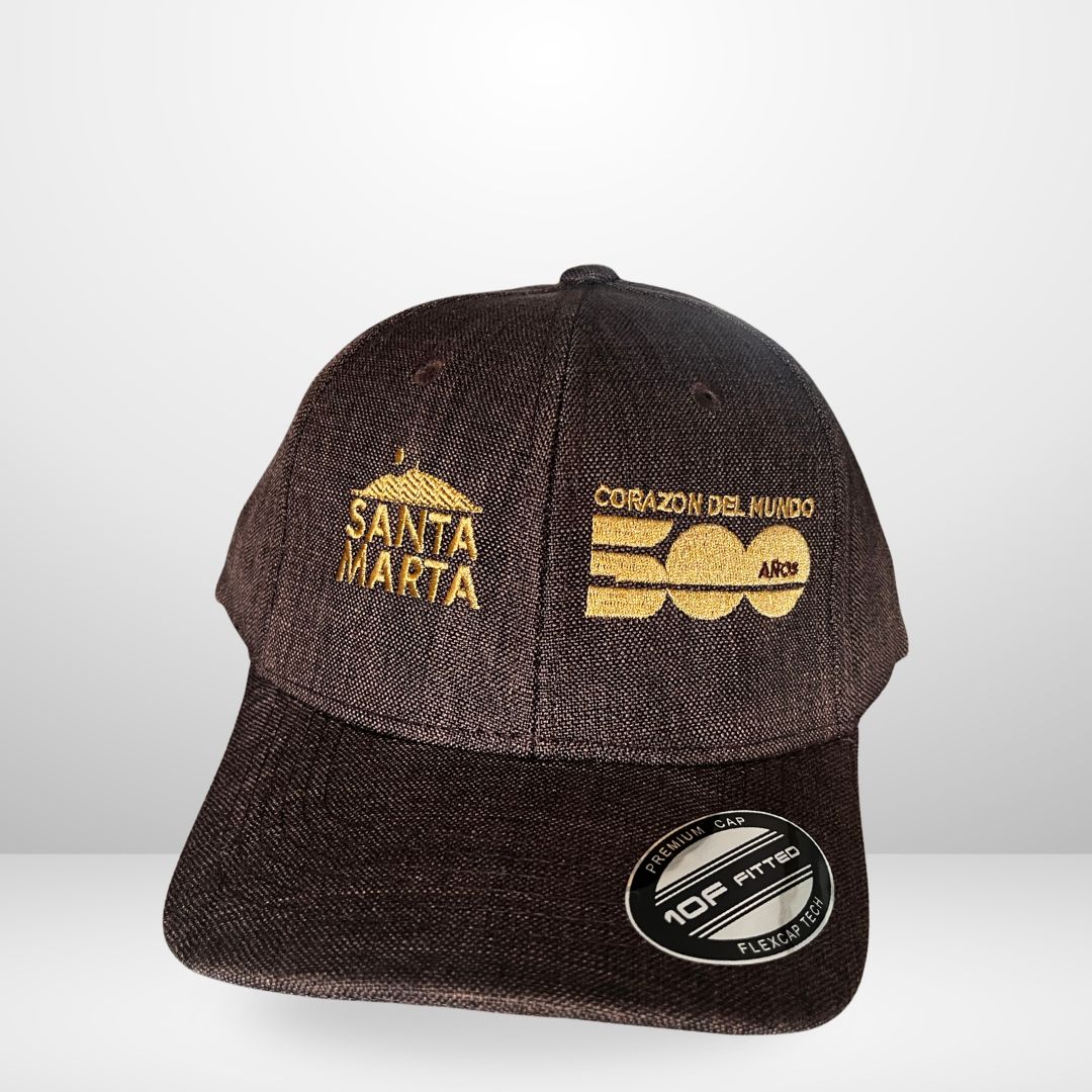 Gorra Conmemorativa 500 Años – Marrón con Bordado Dorado