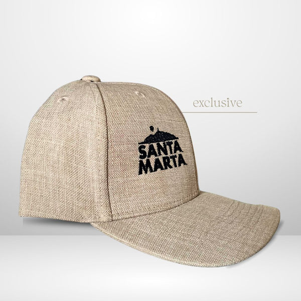 Gorra Conmemorativa 500 Años – Beige vintage con Bordado Negro