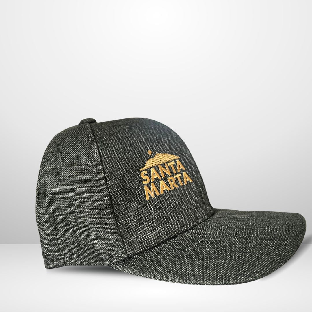 Gorra Conmemorativa 500 Años – Verde con Bordado Dorado